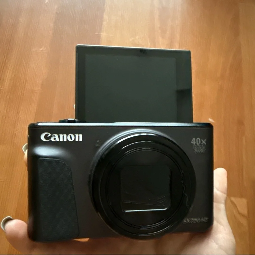 Canon SX730 HS Gray Digital vlogging Camera
